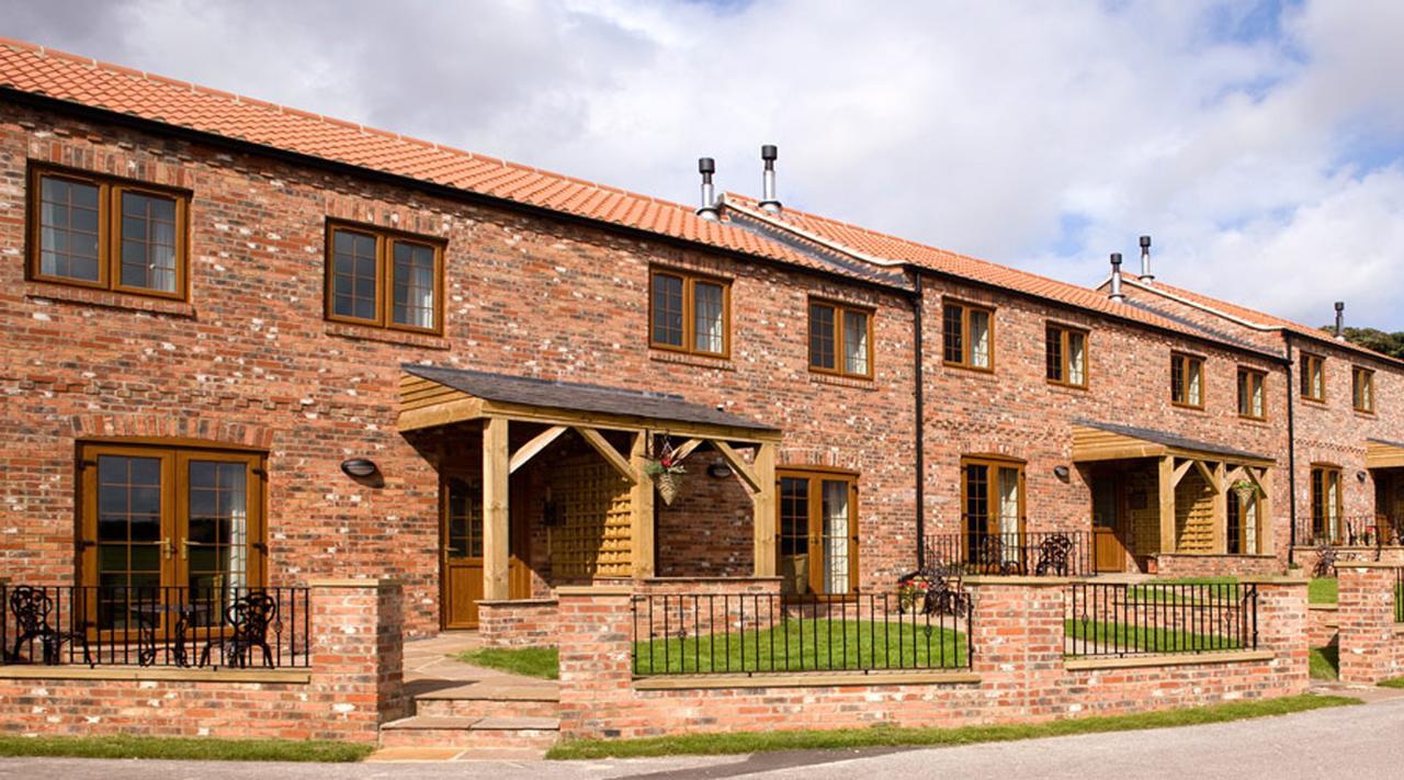 Red House Farm Cottages Beverley Exterior photo